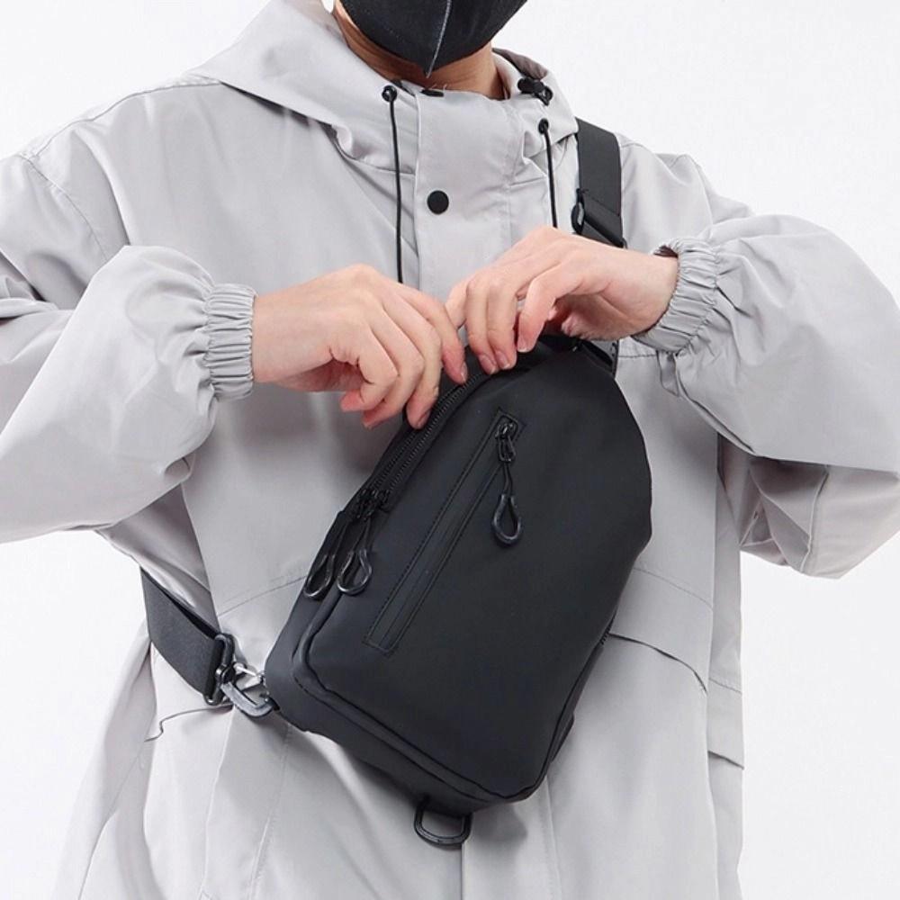 Oxford Cloth Men's Chest Bag Large Capacity Sports Walking Bag Outdoor Crossbody Bag  Cycling