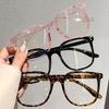 Trendy Retro Gradient Square Glasses for Women with Blue Light Blocking and Optional Myopia Lenses