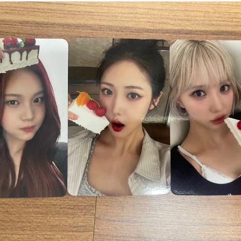 VIVIZ Cafe Special Gift Photo Card Set