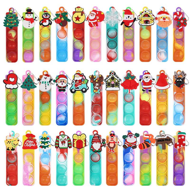 10-30Pcs Cartoon Christmas Pop Keychains Fidget Stress Relief Toys Santa Claus Snowman Kids Christmas Party Favors New Year Gift