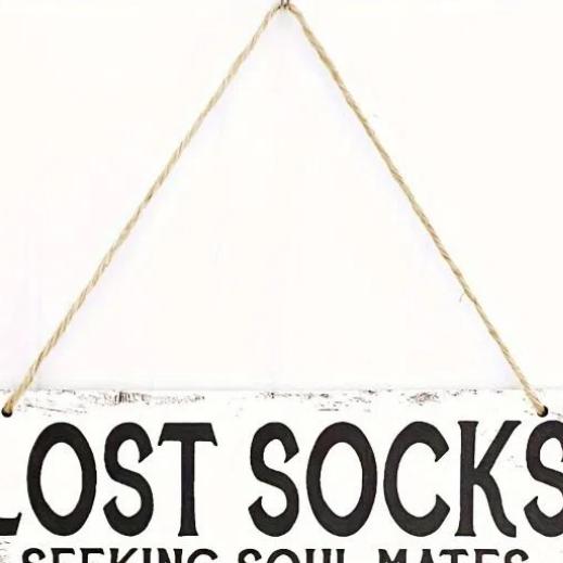 Iron Grid Socks Storage Basket Wall Mounted Lost Socks Container Hollow Metal Storage Rack  Closets