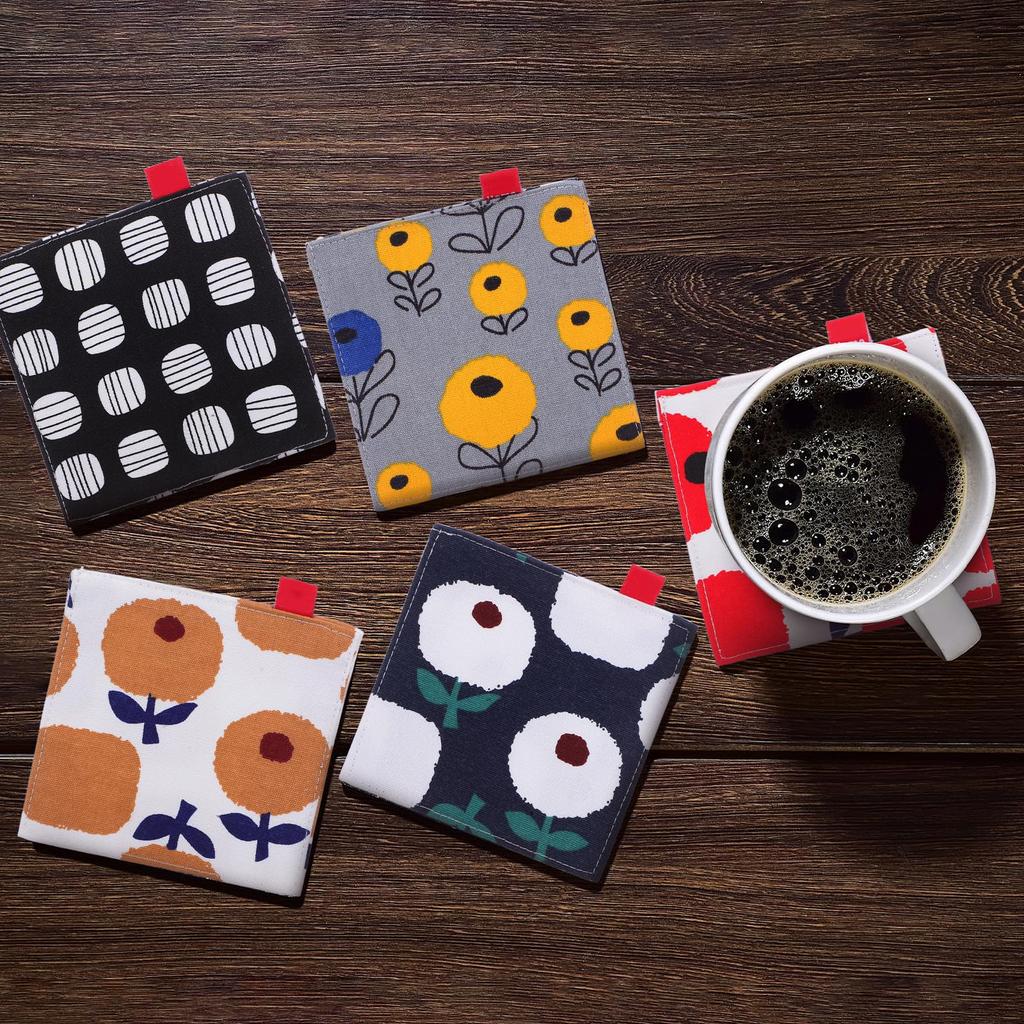 OUNONA Podkładki z tkaniny, Stylowe i urocze, w stylu japońskim, dwuwarstwowe, odporne na ciepło, antypoślizgowe, zestaw 5 sztuk, mata pod garnek, dekoracyjna podkładka pod kubek,