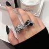Vintage Black Spiked Heart Ring Women's Heart Irregular Couple Rings Gothic Halloween Punk Open End Rings StreetPartyAccessories