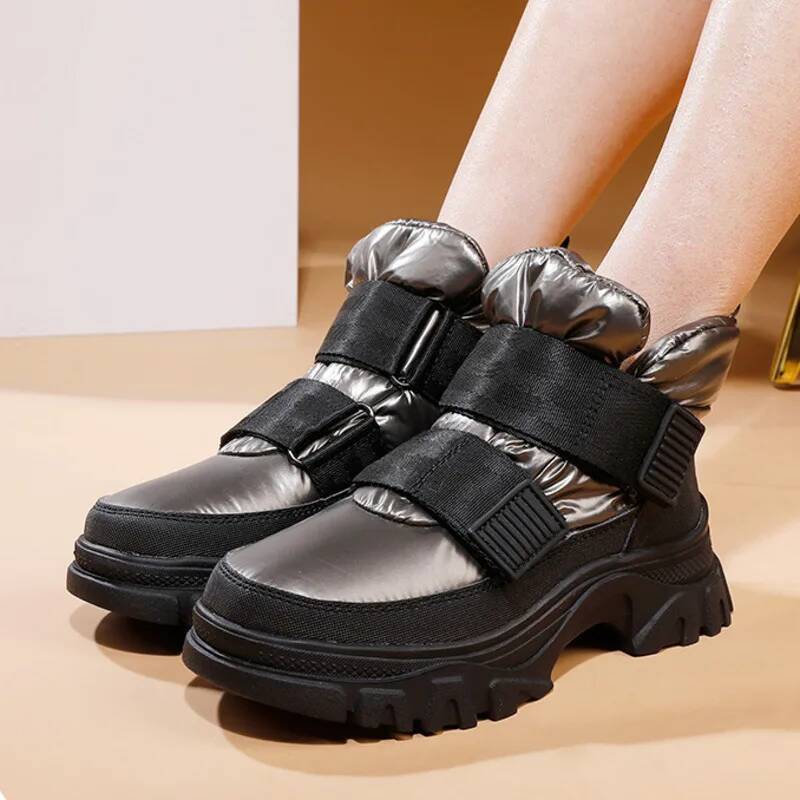 Fashion Women's Winter Boots 2025 High-Quality Ladies Winter Shoes Cold-Proof 30% Wool Lined Boots Anti-Slip Sole Women Snow Boots
