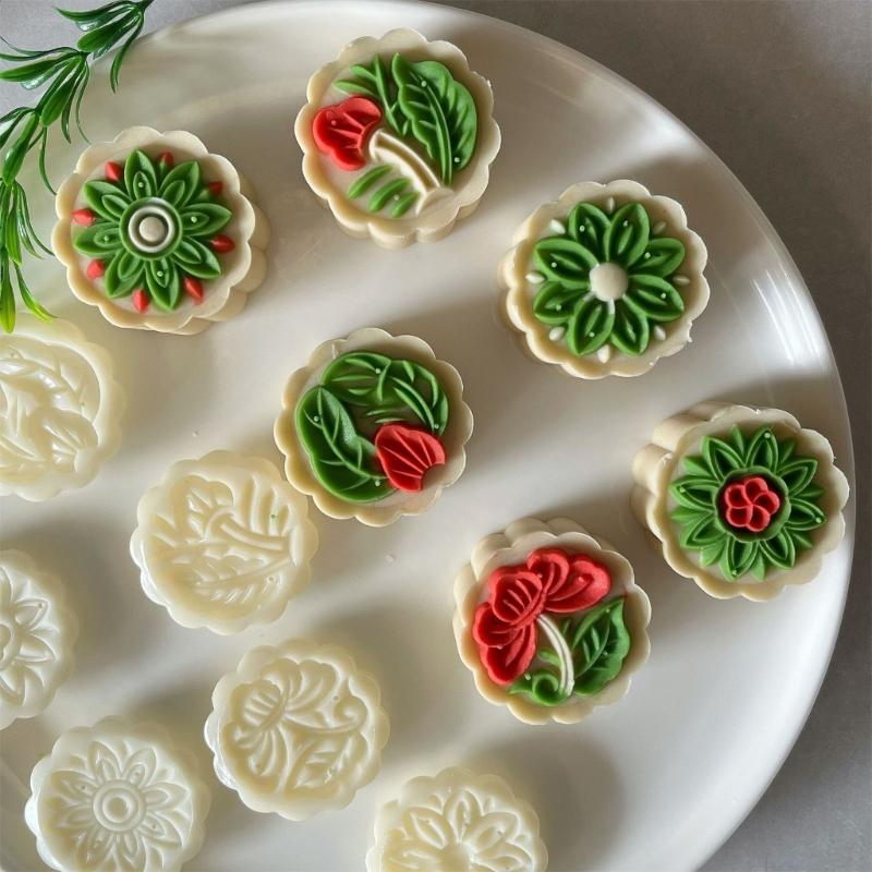 Ice Skin Pastries Mold Hand Pressed Mooncakes Mold Round Bean Pastes Cake Molds Plastic Dessert Mould for Cooking Lover