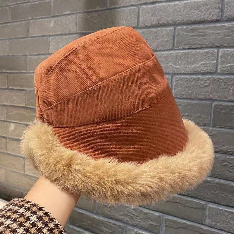 

Autumn and winter new lamb wool bucket hat versatile imitation rabbit fur Mongolian hat cold warm bucket hat retro brick червоний колір