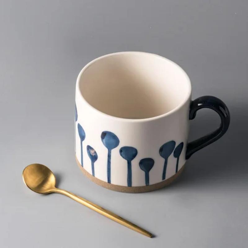 Japanese Ceramic Pattern Coffee Cup with Spoon 450ml Large Capacity Mug Simple Home Office Breakfast Milk Mug Pull Flower Latte