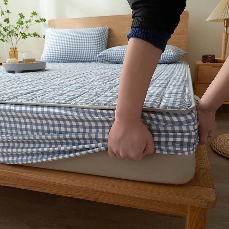 Waterproof Mattress Protector, Fitted Sheet Waterproof Mattress Cover, Breathable & Noiseless Mattress Pad, With Deep Pocket
