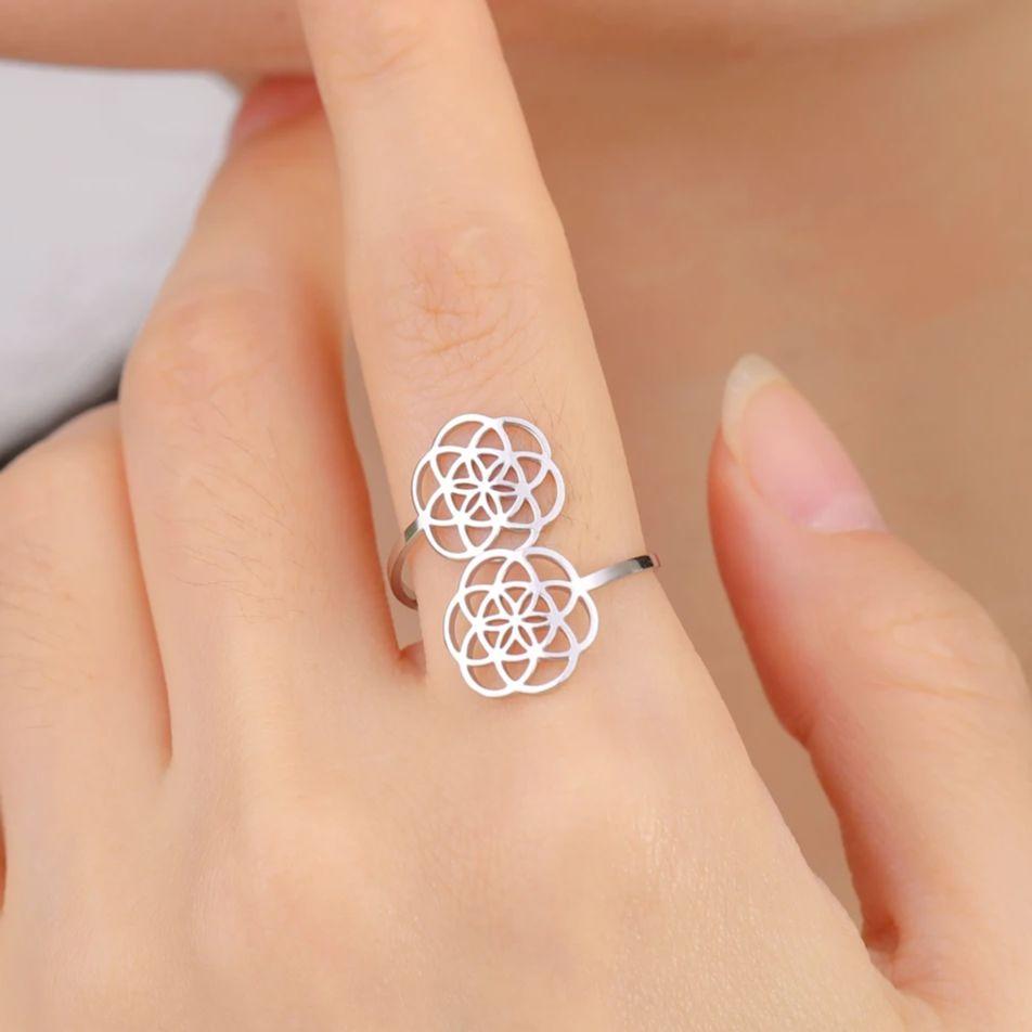 LIKGREAT Hollow Flower of Life Sacred Geometry Adjustable Ring for Women Stainless Steel Vintage Chakra Mandala Jewelry Gift New