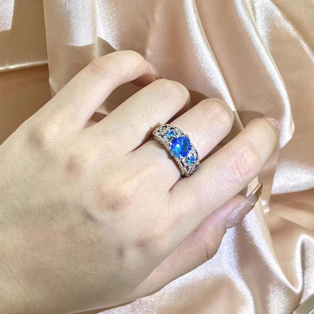 New Fashion Heart-shaped Blue Zirconia Ring Female 925 Stamp Hollow Geometric Jewelry Party Wedding Gift