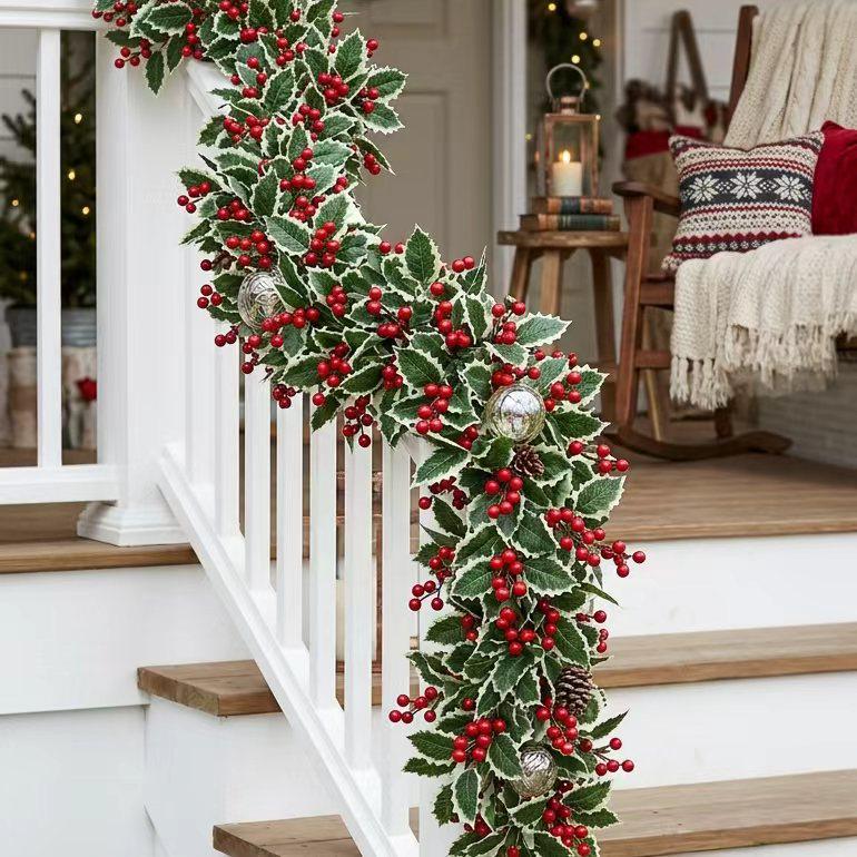 Red Berry Christmas Artificial Vine for Indoor Decoration and Photography Props