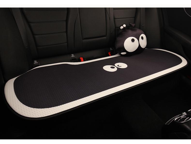 Cute Eyes & Feet Universal Car Seat Cushion for VW Golf, Sagitar, Tayron, T-Roc - All-Season Use.