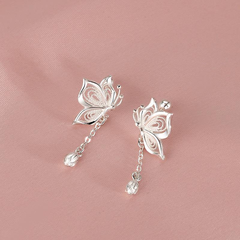 Stud Earrings Delicate Lotus Bud Chain Insect Wing Stud Design Sense Hollow Butterfly Fringe Screw Bead Earrings