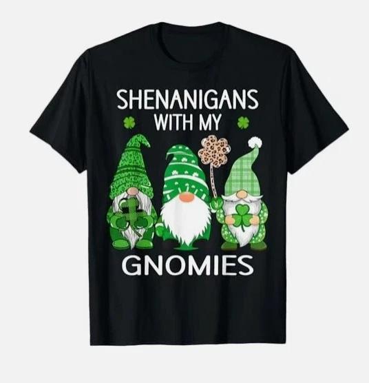 St Patricks Day Lucky Shamrock Leopard Gnomes Irish T shirt M