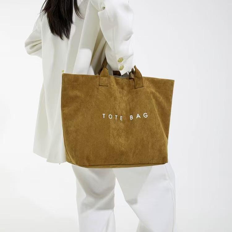 2025 Women's Large Capacity Transparent PVC Handbag - Fashionable, Water-repellent, Simple Style