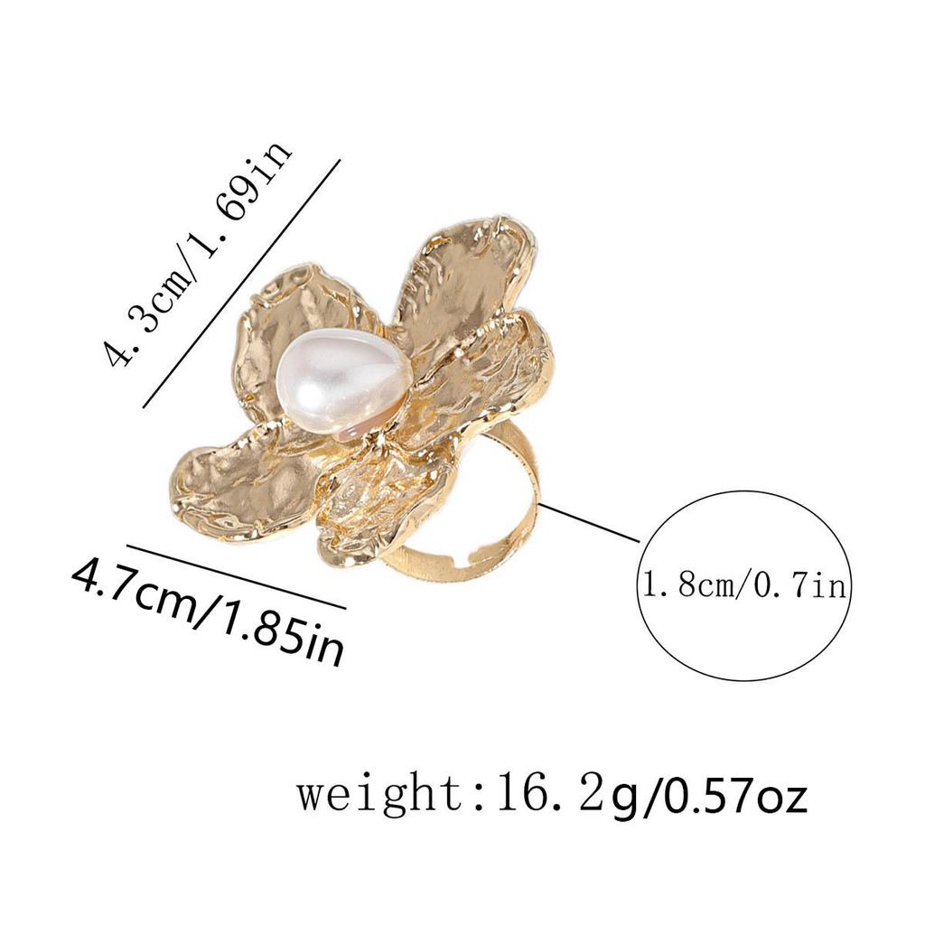 Simple, fashionable and retro alloy three-dimensional flower imitation pearl loose-fitting ring, ins cold style design sense for women