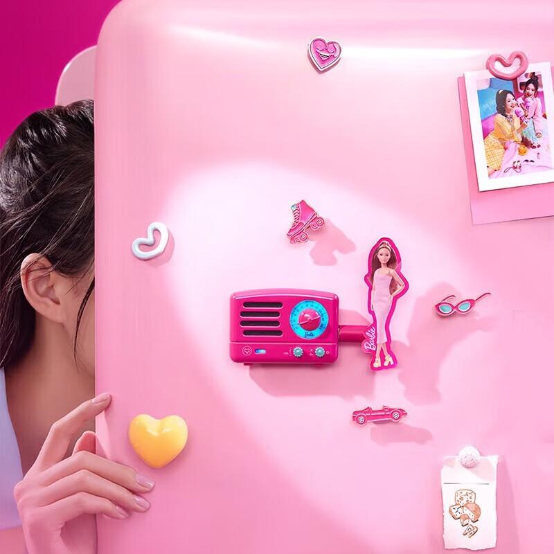 

OMNI Audio Elvis Inspiration Barbie Magnetic Bluetooth FM Speaker