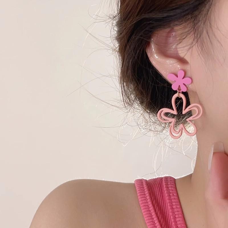 Pendientes Colgantes de Flores Rosas para Mujer Calados Pintura en Spray Doble Capa Pétalo Pendientes Colgantes Lindo Regalo de Joyería para Fiesta de Niñas