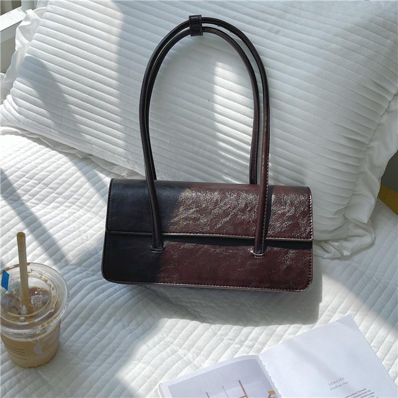 Retro Shoulder Bag, Niche Handbag for Women, Versatile Styling, Flip Envelope, Underarm Bag for Women