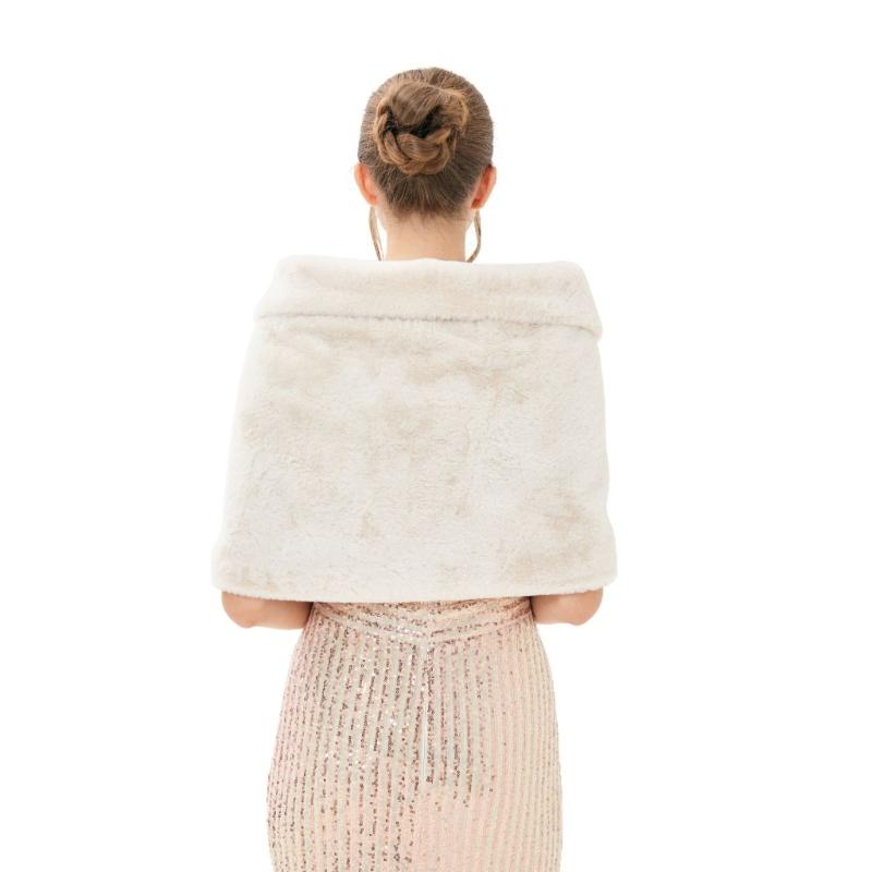 Trendy Ladies Shawl Set Large Size Wrap Polyester Furs Shawl Cold Weather Comfortable and Fashionable Outerwear
