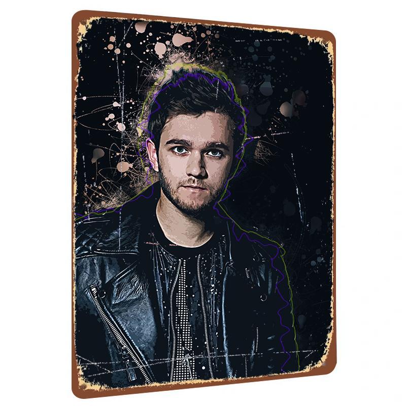 

Custom Metal Wall Art Modern Portrait Print Unique Iron Painting Home Decor for Living Room 20x30cm（7.8x11.8inch）