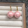 Damen Hong Kong Stil Vintage Rosa Perlen Hakenohrringe, Nische Einzigartiger Leichter Luxus Hochwertiger Ohrschmuck