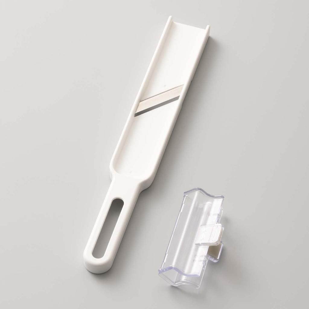 Kai Green Onion Thin with Finger Made In Japan Slicer, Diagonal, Slices, Guard, DH8229,