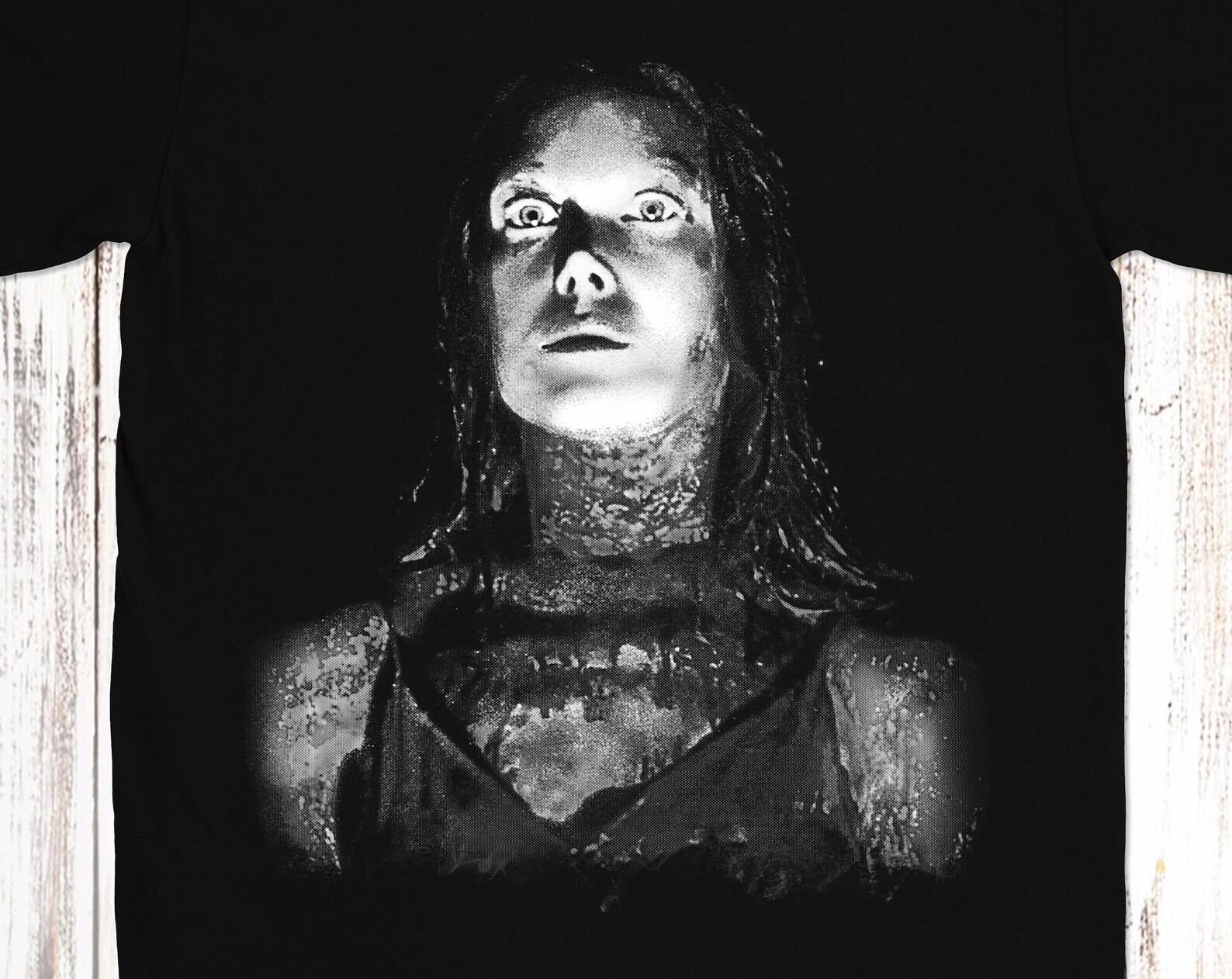 Carrie 70s Cult Classic Horror T-Shirt Scary Film by Stephen King 3XL