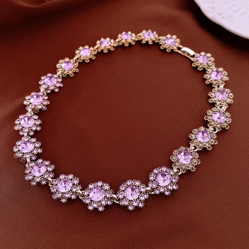 Vintage Jewelry Set: Silver Needle Diamond-Studded Floral Stud Earrings, Bracelet & High-End Luxury Necklace for Women