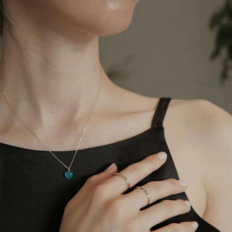 modernlike 14k green quartz crystal heart pendant