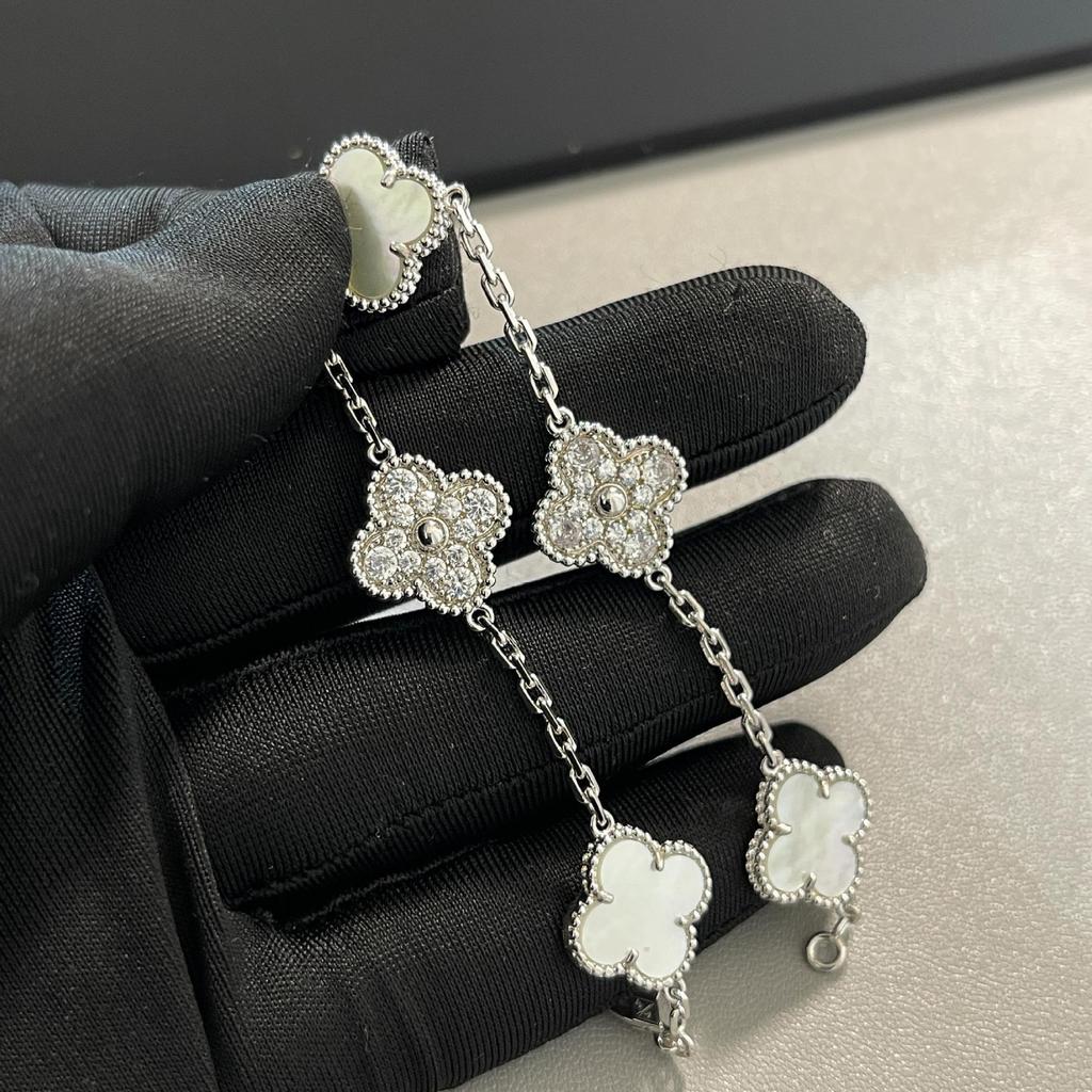 Gold Four-Leaf Clover & Five-Flower Pendant Necklace, 18K Plated, Elegant Gift for Her