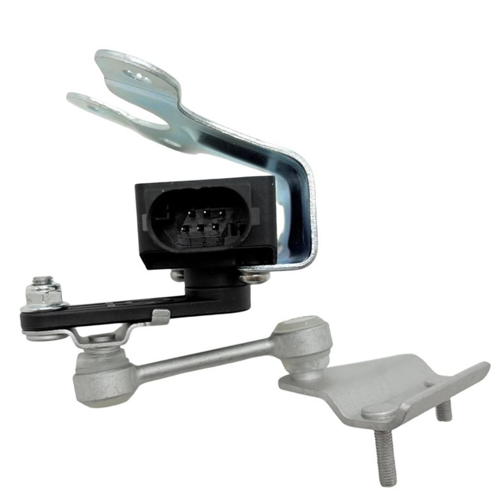 

Rear Right Suspension Ride Height Level Sensor A2129053002 A0045429918 For W204 C204 CLS550 GL450 12-18 Black Silver