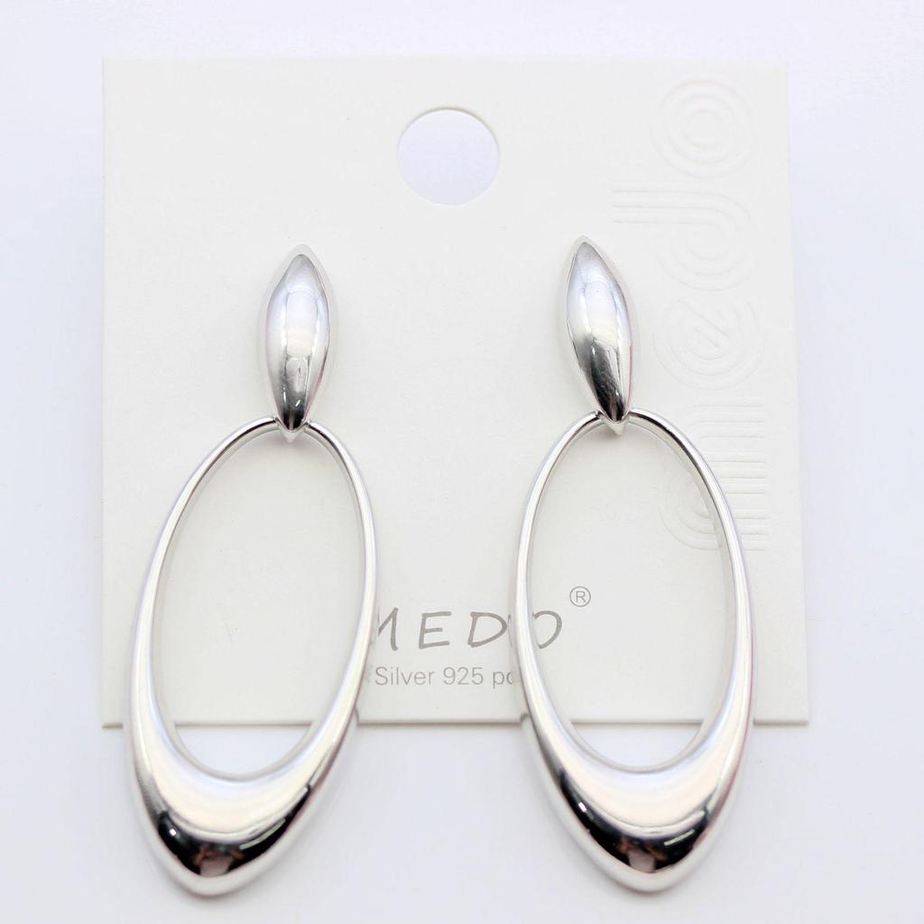European & American Fashion Oval Gold-Plated Dangle Earrings - High Polished Trendy Design