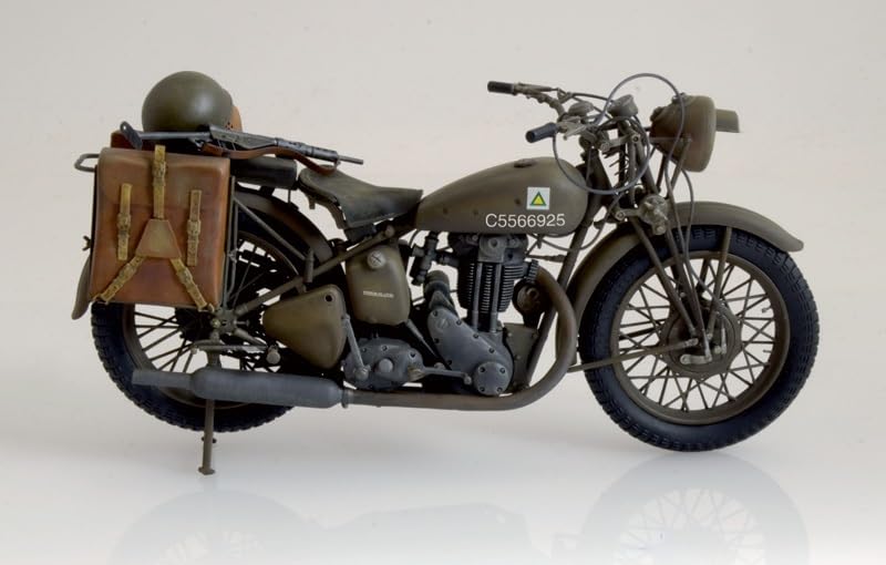 Platz Italeri 1/9 Scale WWII British Triumph 3HW Military Motorcycle Plastic Model Kit IT7402