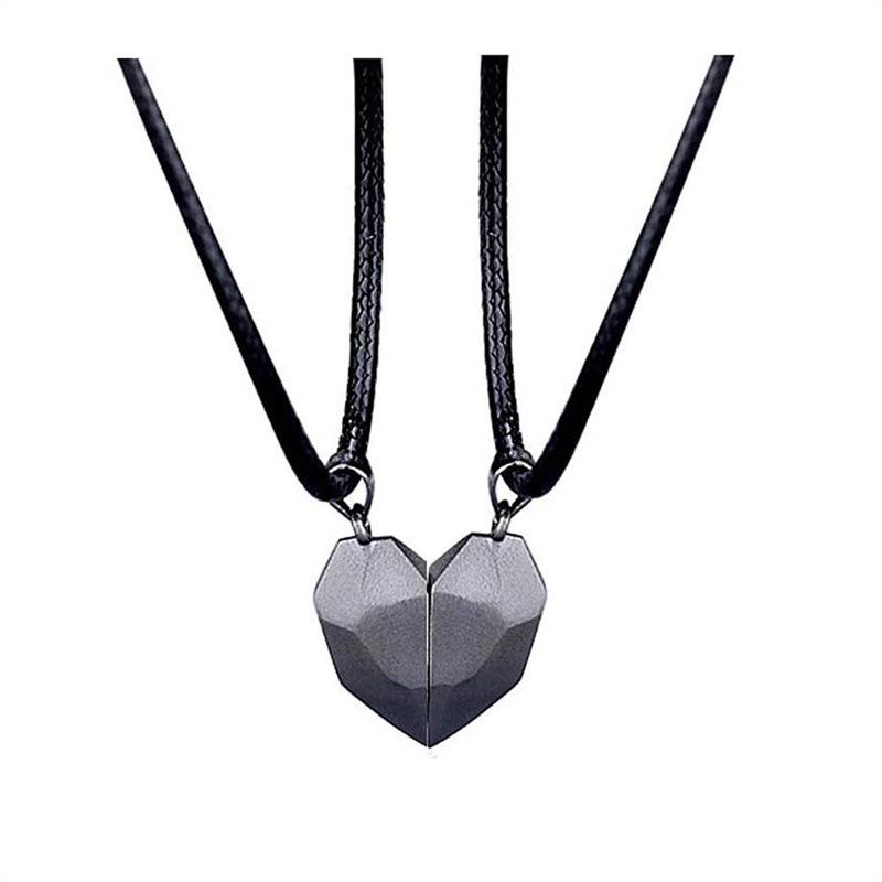 Trendy Magnetic Heart-Shaped Pendant Necklace for Engagement and Wedding Parties 18inches&Heart Shaped Pendant чёрный