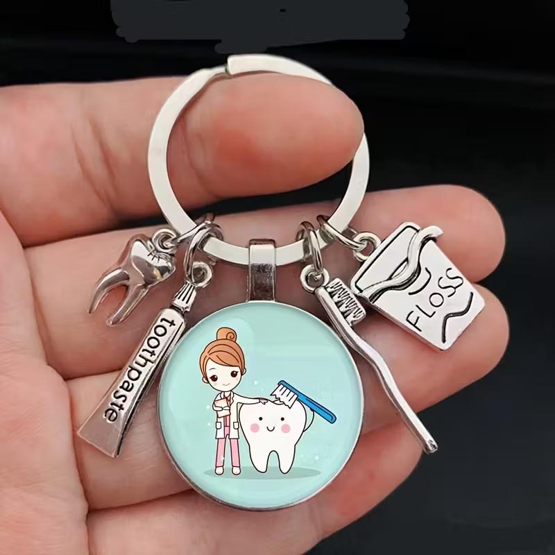 

Nurse Dental Care Keychain With Medical Syringe And Stethoscope Pattern Gift красный