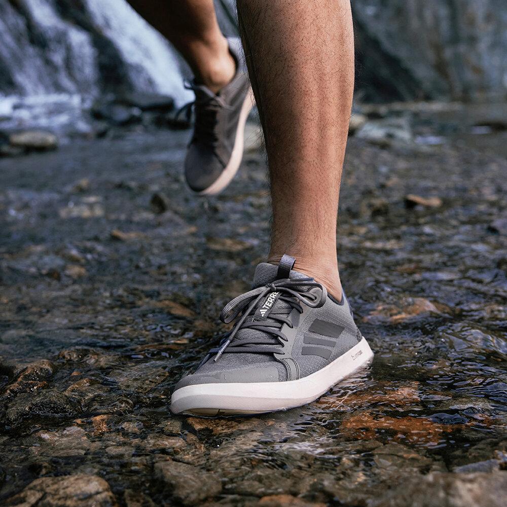 Adidas Terrex Boat Breathable Low top Hiking Shoes Unisex Gray 39