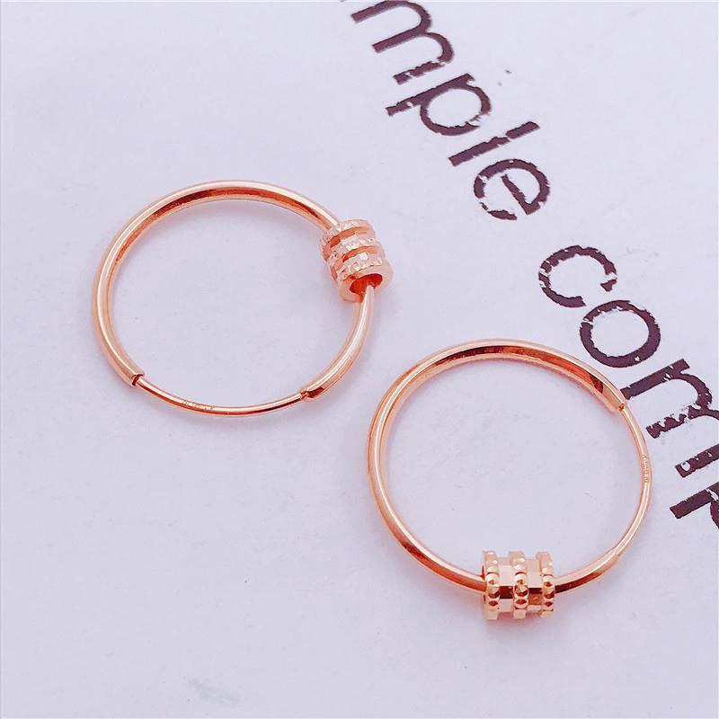 

Exquisite Russian 585 Purple Gold Circle Small Waist Simple And Versatile Temperament Color Gold Plated Rose Gold Ear Jewelry