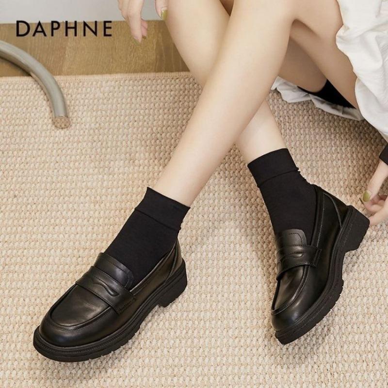 Antislip schoenen platform kleine leren schoenen dames Britse stijl nieuw comfortabel retro zwart loafers zacht leer enkele schoenen