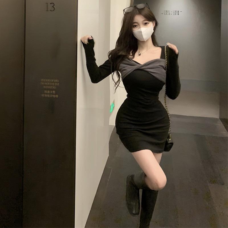 Sweet and Spicy Skirt with Square Collar Tight Hip Short Skirt with Small Figure Super Body Shape Dress with Autumn and Winter Latest Style