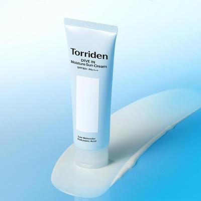 DIVE IN Feuchtigkeits-Sonnencreme | Feuchte koreanische Sonnenpflege / Für empfindliche Haut / Tägliches Sonnenprodukt | 24-Stunden-Sonnenschutz / Leicht absorbierend / Beruhigend
