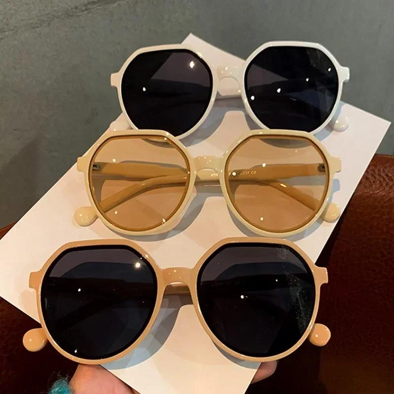 New Women Eye Protection Square Frame Sunglasses Retro Small Framed Brown Sun Glasses Ultra Light Blue Light Blocking Eyewear