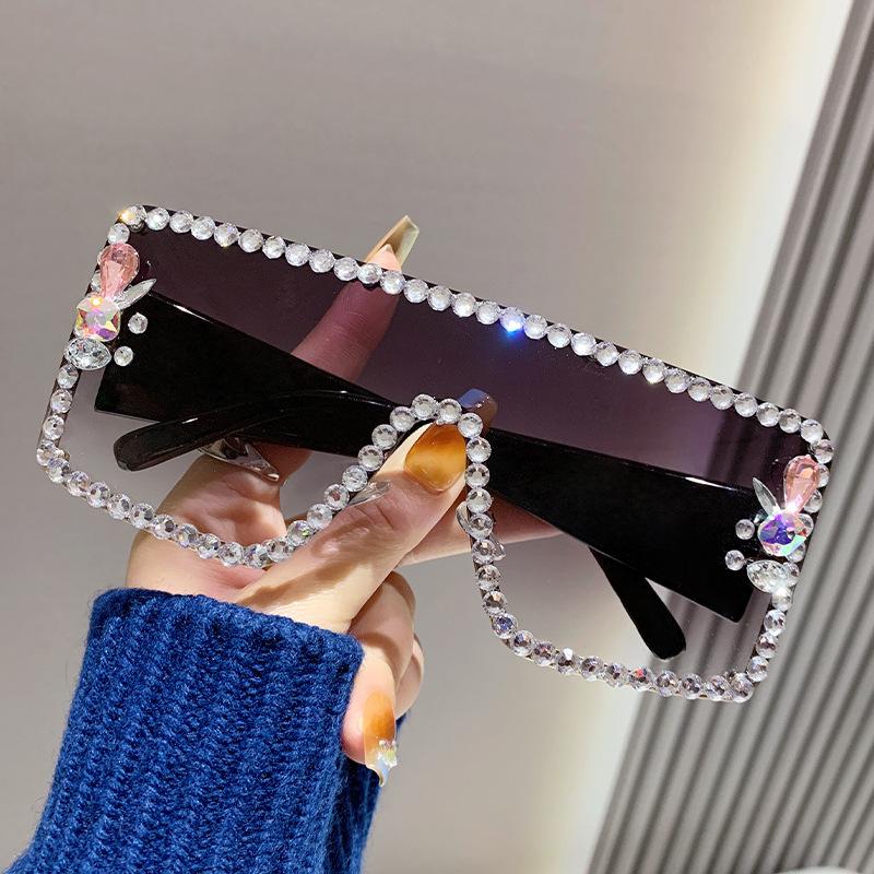 Large Frame Diamond-Encrusted Sunglasses, Women'S Anti-Ultraviolet Glasses, One-Piece Windproof Cycling Sunglasses, Rhinestone Glasses
