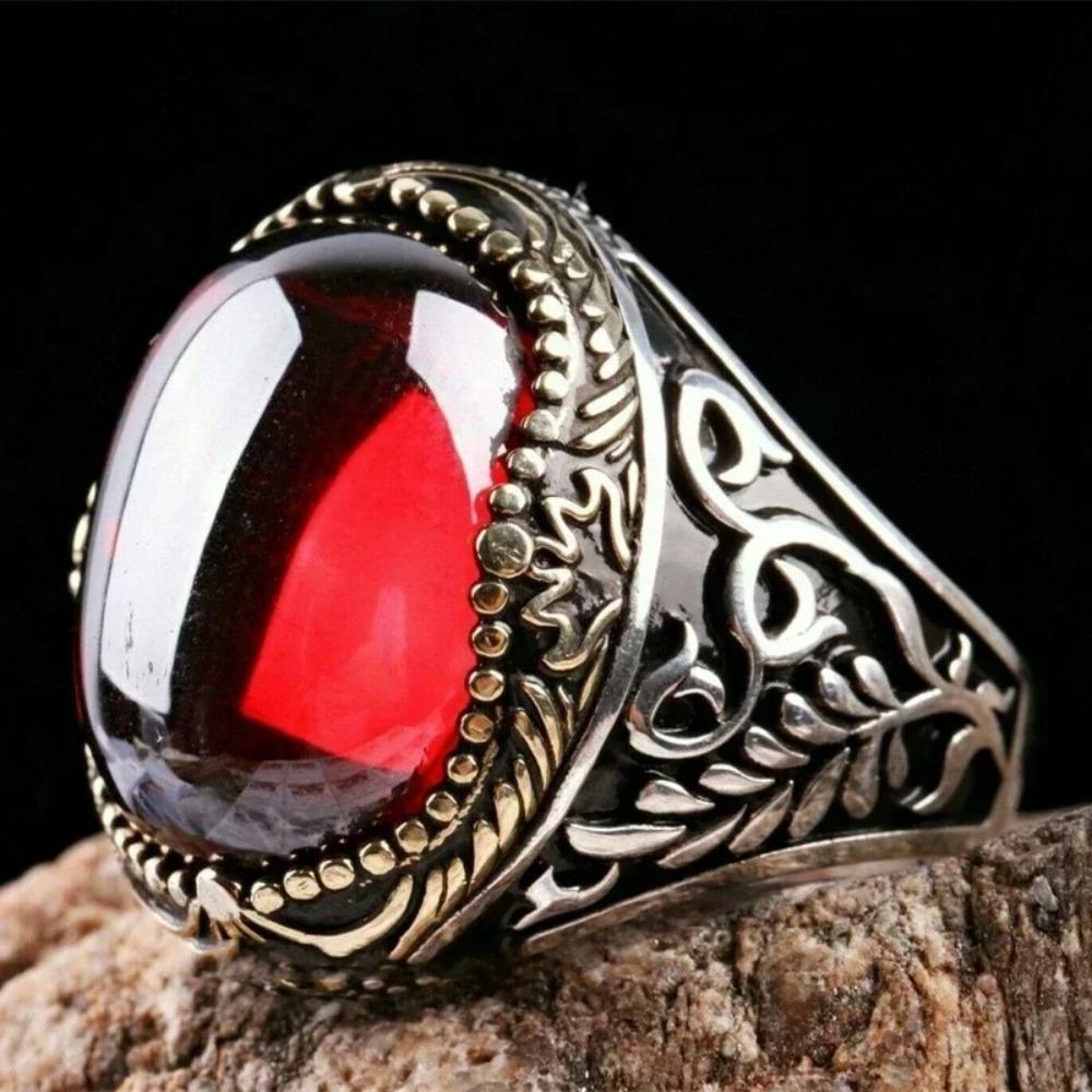 New Inlaid Emerald Mens Luxury Ring Retro Domineering Personality Jewelry for Banquet Party Gifts