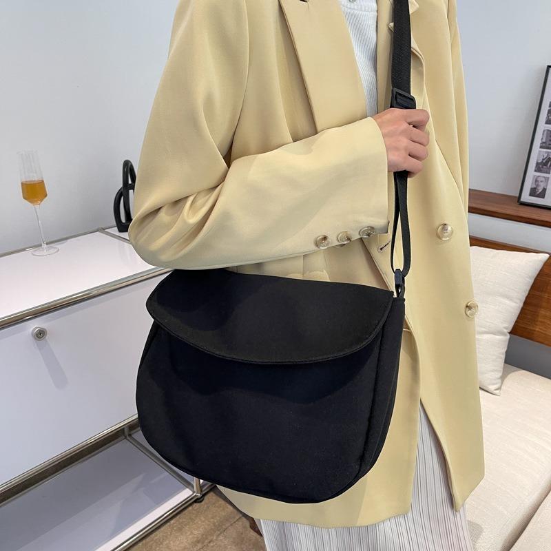 Solid Color Women Crossbody Bag Simple Ladies Shoulder Bag Waterproof Nylon Women'S Handbags Fashion Messenger Bag Women