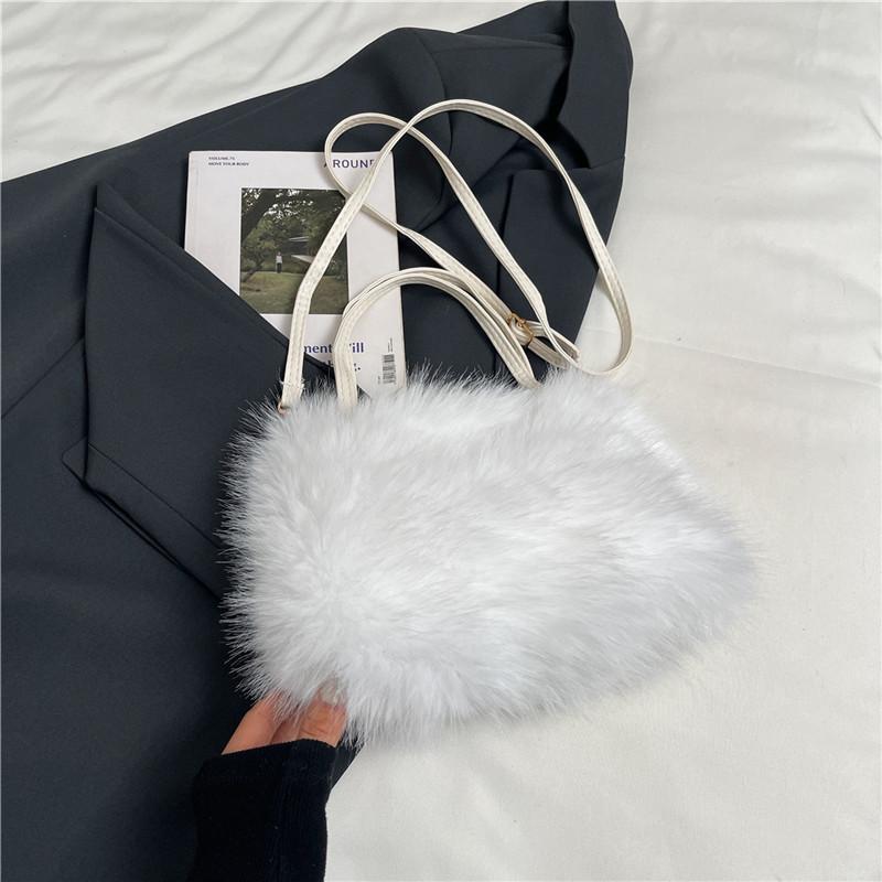 Mao Mao Handbag Women's Bag New Autumn and Winter High-end Sense Niche Super Soft Furry Messenger Shoulder Bag Plush