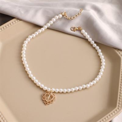 White Imitation Pearl Chocker Necklace Short Gold Color Love Cross Pendant Clavicle Chain Necklace Jewelry for Women Gift