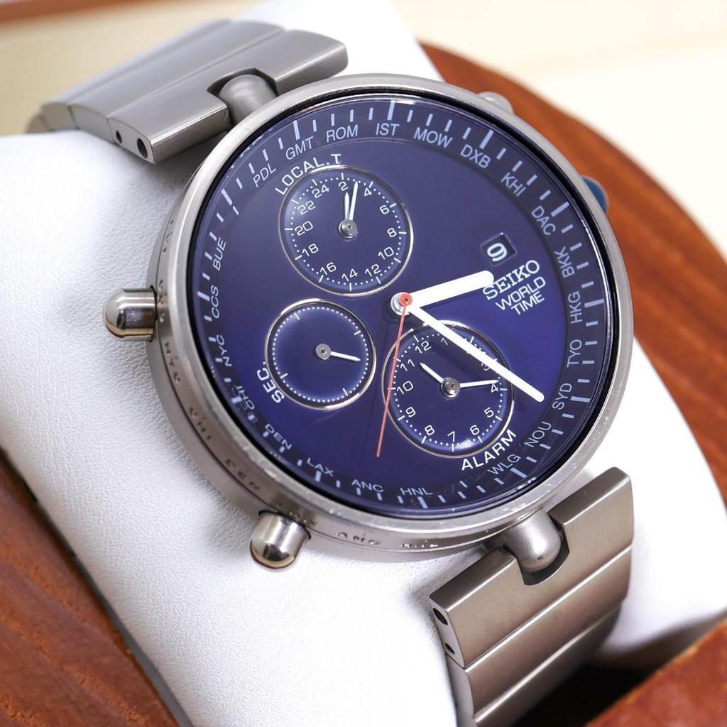 [USED] Working SEIKO watch, limited to 2000 pieces, commemorative titanium Blue Planet 2313