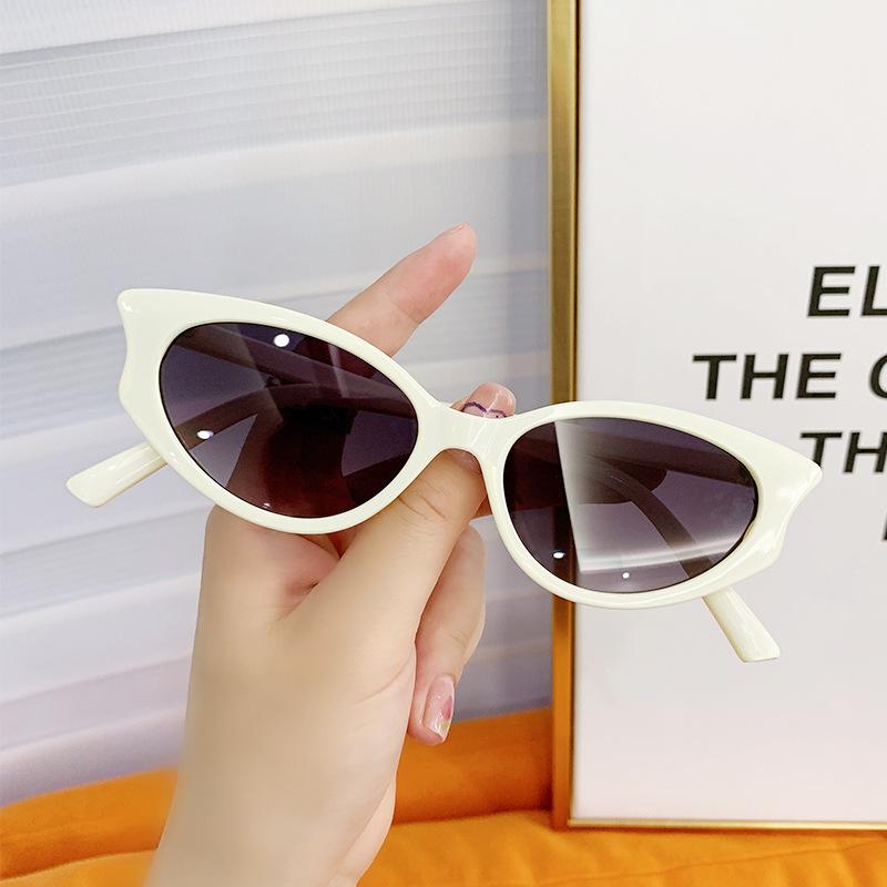 New Fashion Cat Eye Sunglasses For Men Women Trendy Brand Design Street Photography Sun Glasses Outdoor Sunscreen Shades UV400