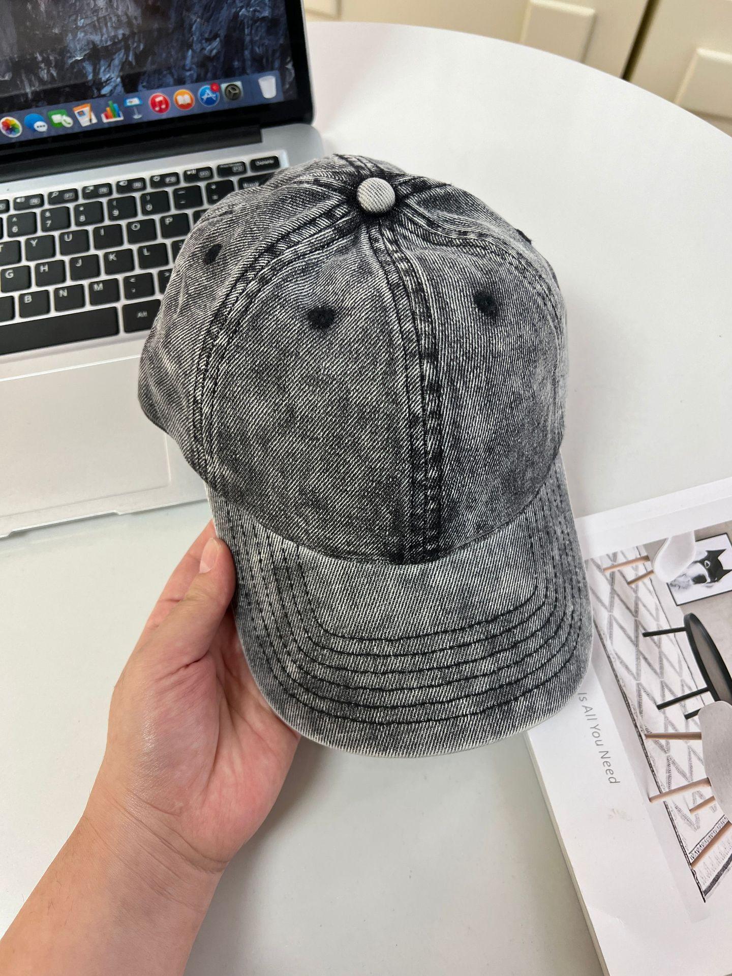 

На открытом воздухе 2025 новые мужские и женские бейсболки с защитой от солнца для весны и лета, старые кепки с защитой от солнца для взрослых M（56-58cm） чёрный